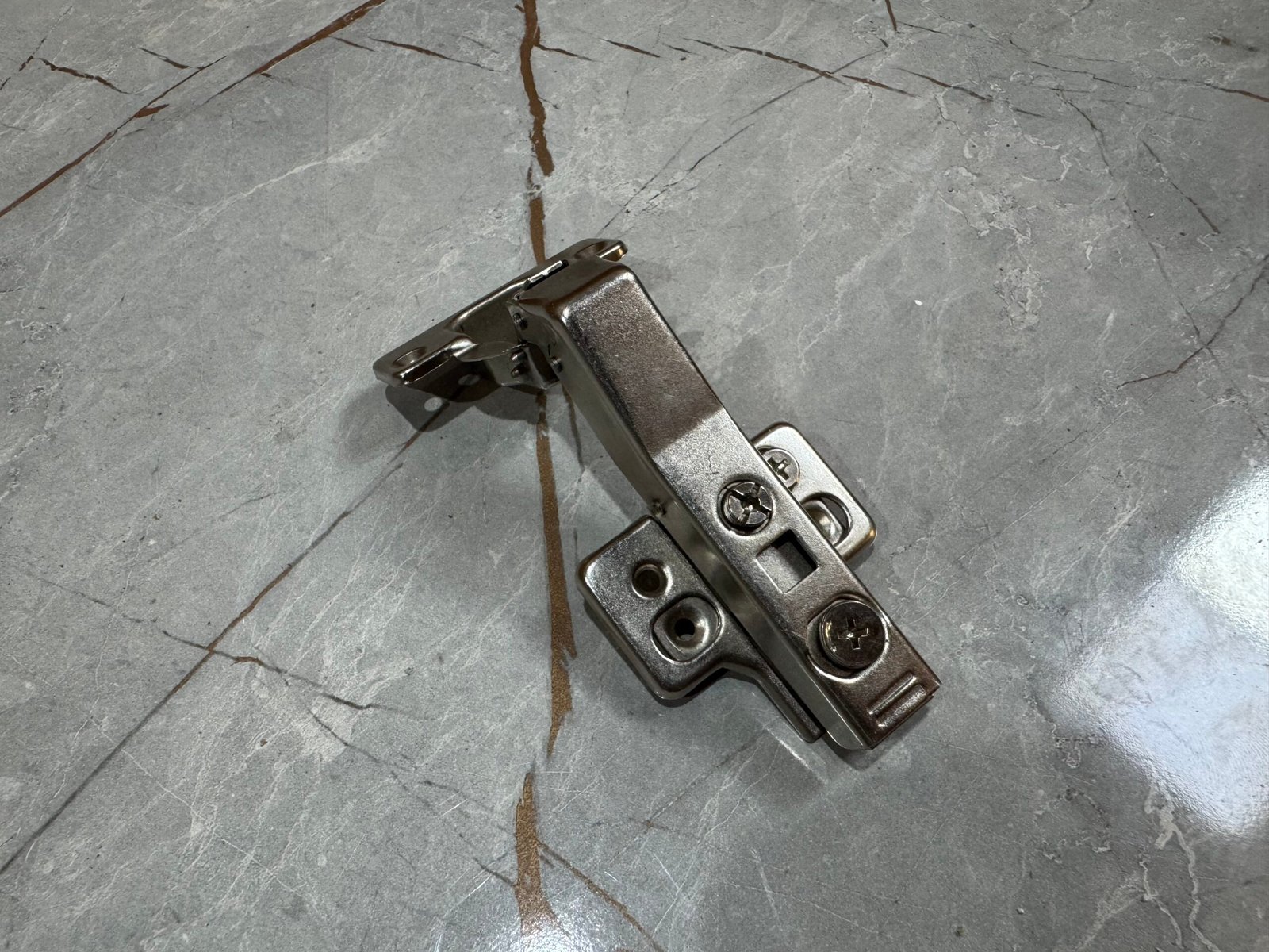 Charniere Coin Bas A Frein